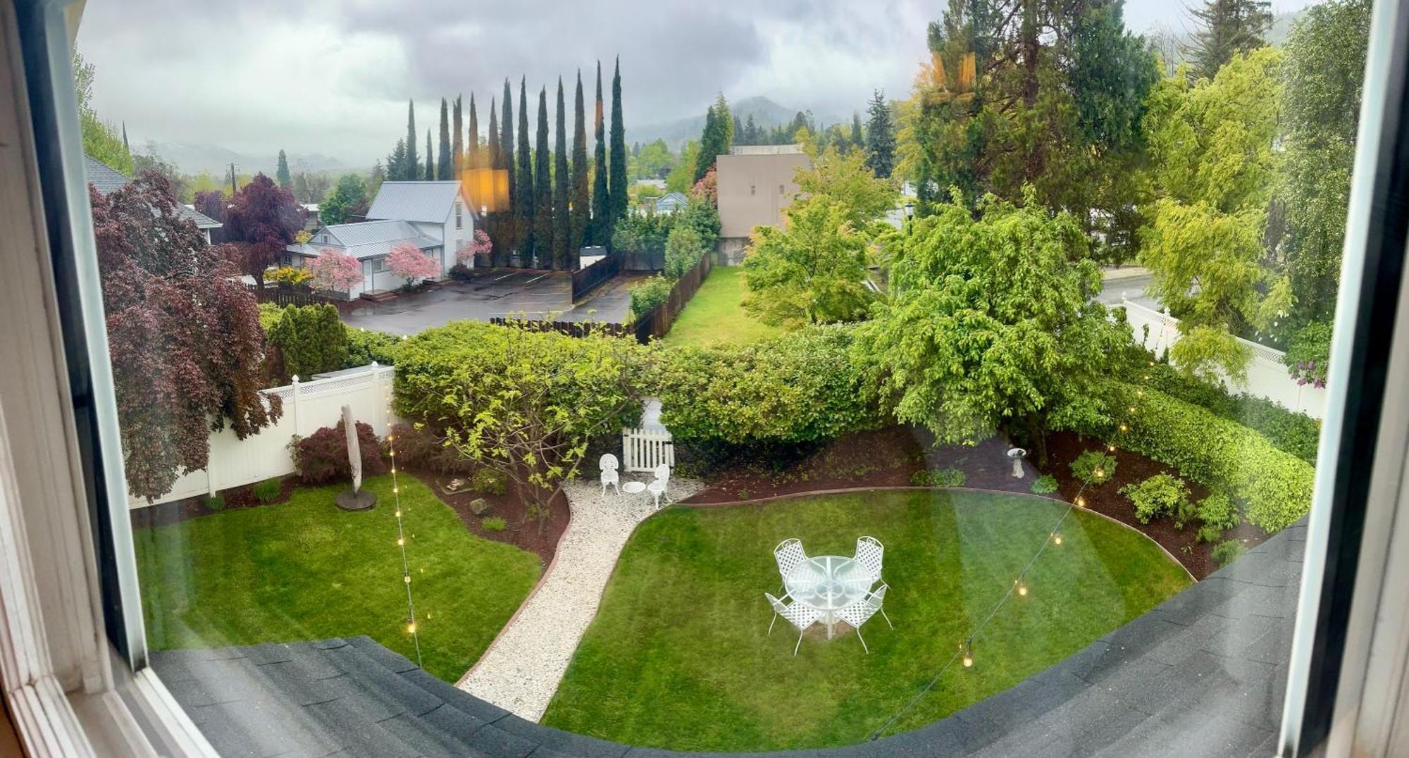 Bayberry Inn B&B And Oregon Wellness Retreat Ashland Luaran gambar