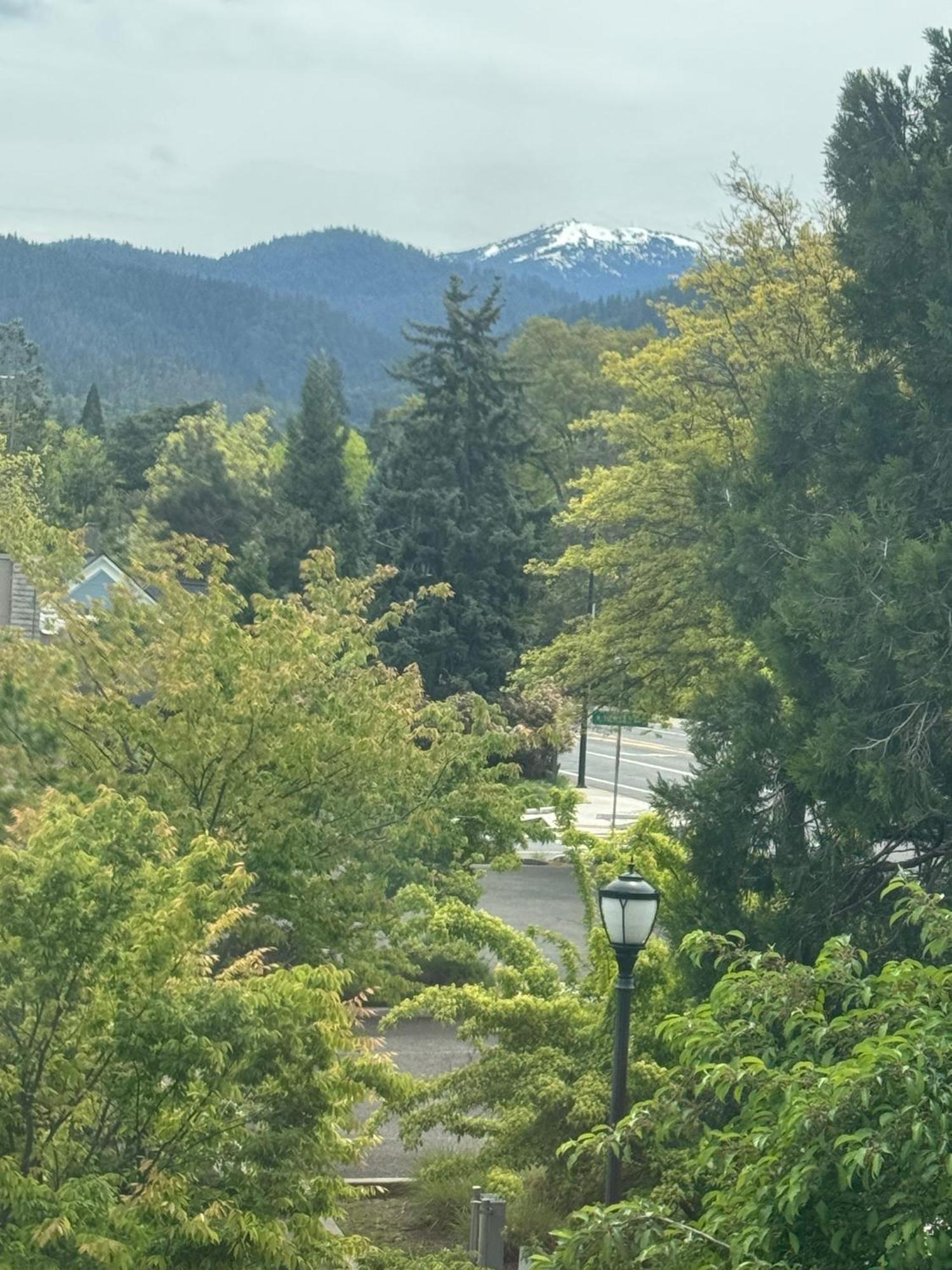 Bayberry Inn B&B And Oregon Wellness Retreat Ashland Luaran gambar