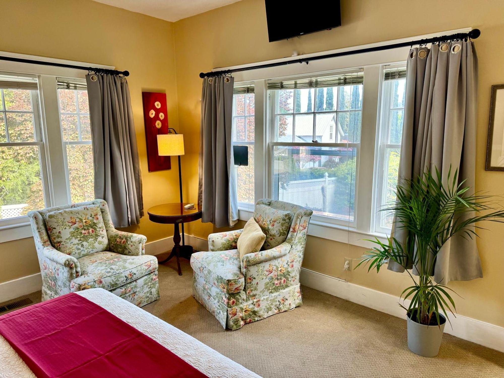 Bayberry Inn B&B And Oregon Wellness Retreat Ashland Luaran gambar